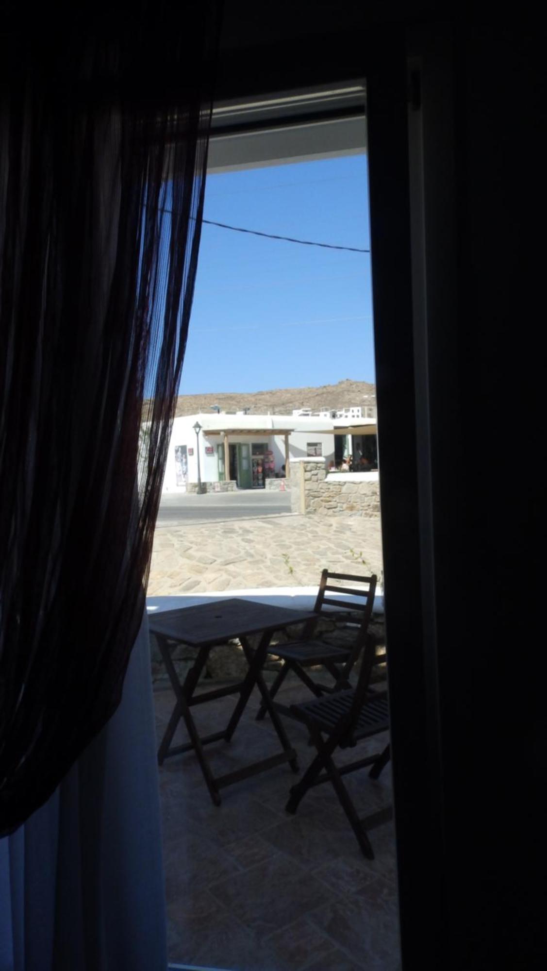 Mykonos Redocher
