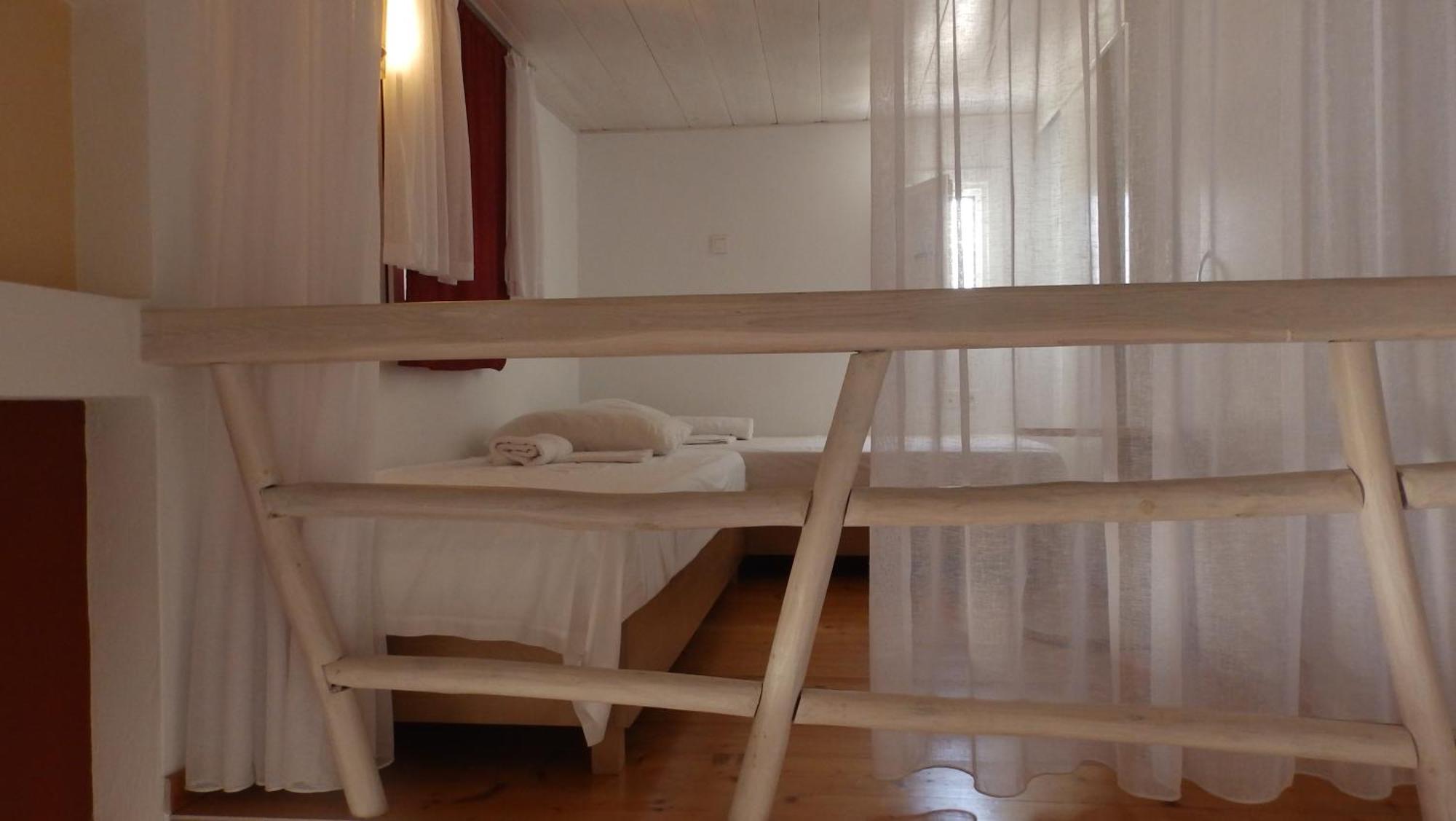Mykonos Redocher *